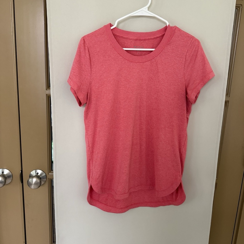 Athleta Womens Medium Red Short Sleeve Crewneck T-Shirt Gym Yoga Work Out